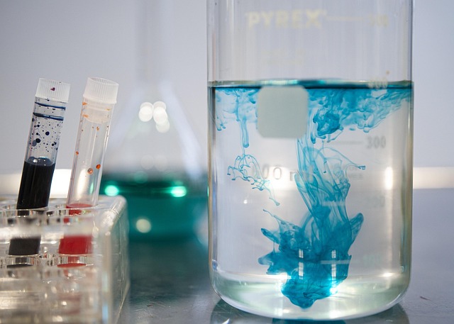 環(huán)保型聚氨酯新能源電池緩沖墊專用硅油，滿足汽車行業(yè)嚴苛環(huán)保標準與阻燃要求